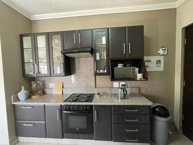 To Let 1 Bedroom Property for Rent in Die Bult North West